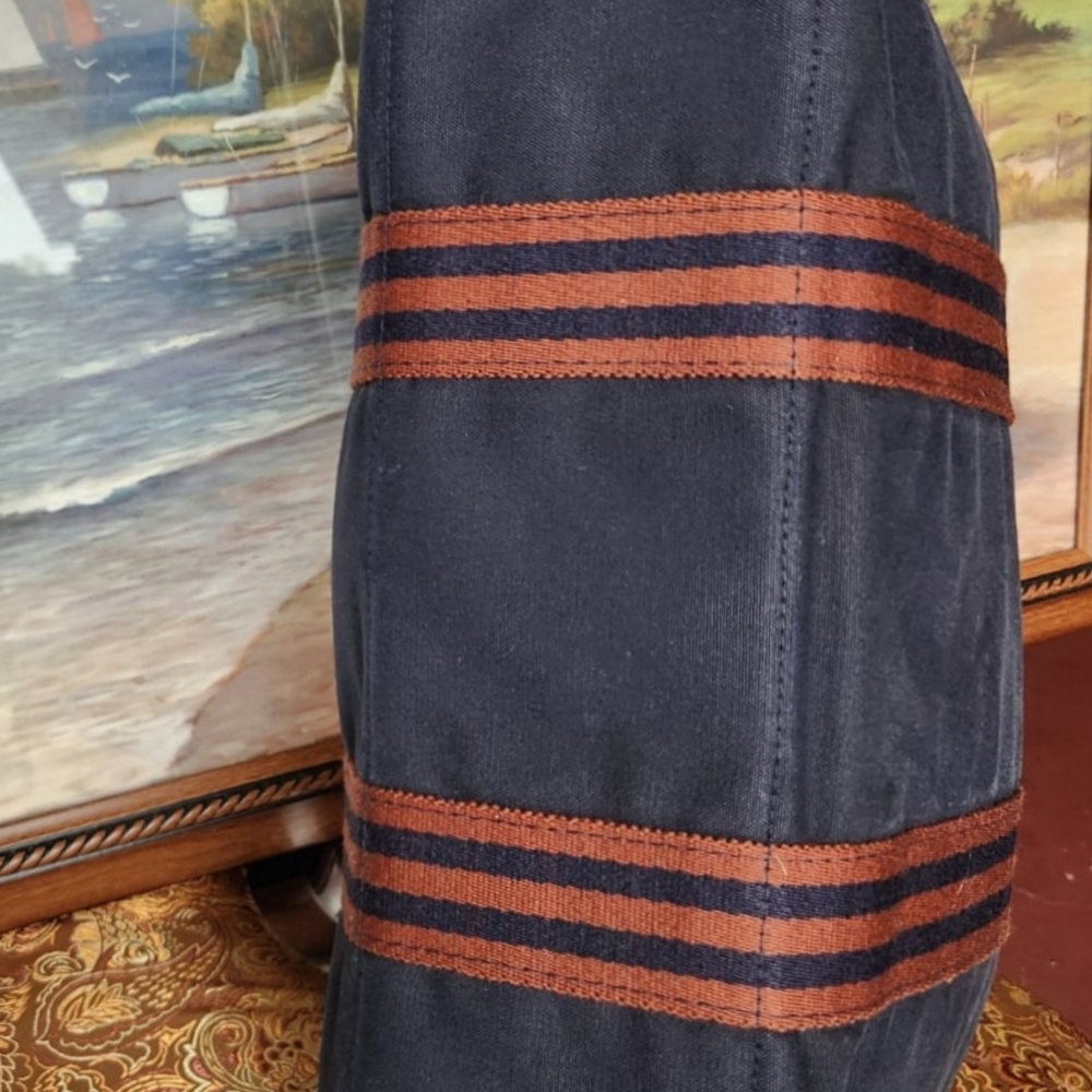 Authentic Hermes Fourre Navy Blue and Brown Canvas Tote Bag with Sturdy Design - Picture 8 of 16